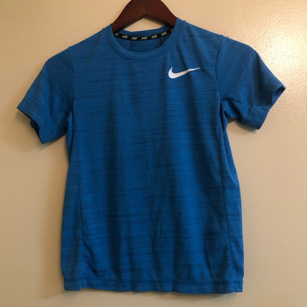 Nike Dri-Fit Boys T-Shirt Size M Blue TS14